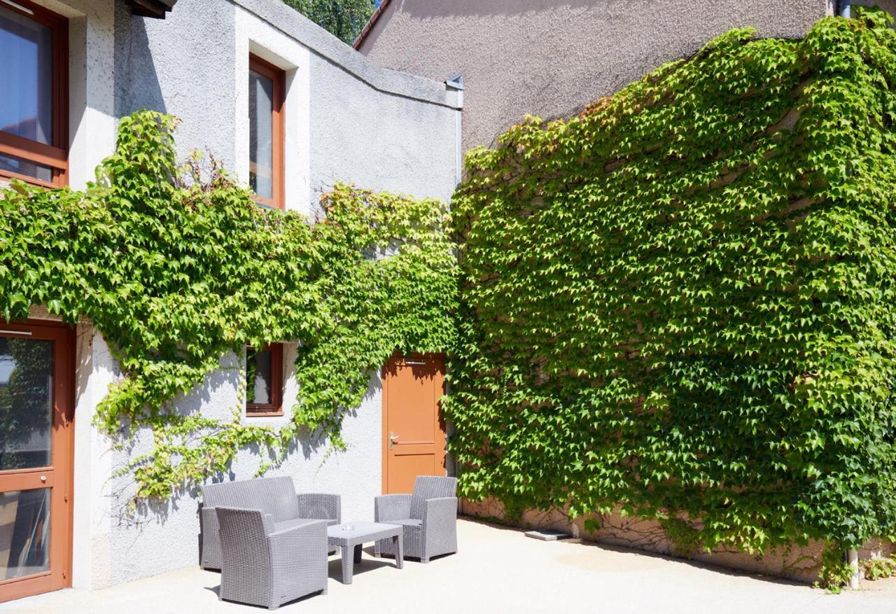 Logis Des Trois Massifs Hotel Claix  Exterior photo